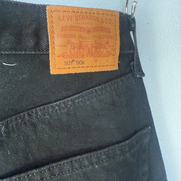 Women’s 501 90s Black Jeans from Aritiza - Picture 4 of 5